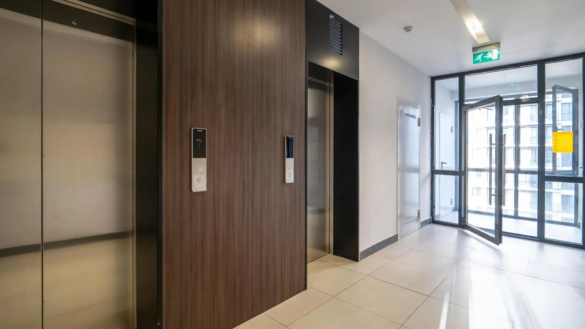 אלמטי Terra One Room Apartments