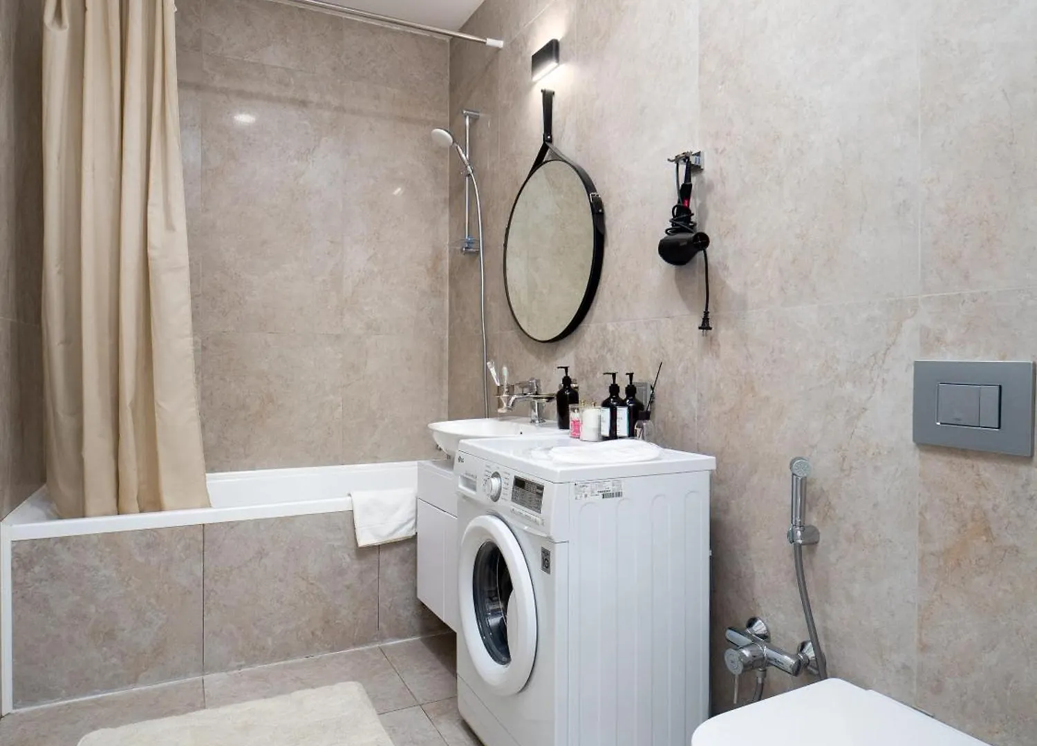 אלמטי Terra One Room Apartments קזחסטן