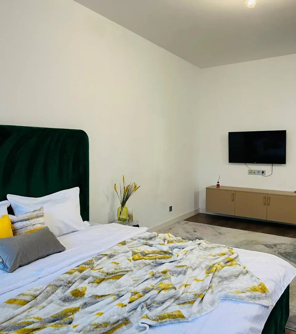 אלמטי Terra One Room Apartments